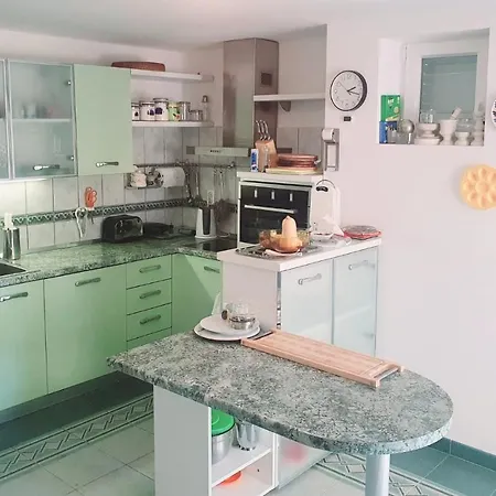 Holiday home Red Hill House - Stunning 3-story Zaboric