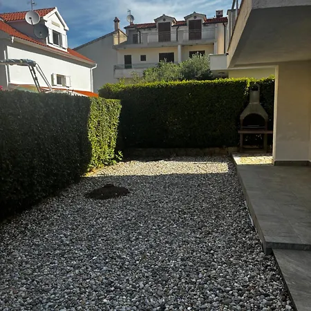 Red Hill House - Stunning 3-story Vakantiehuis *