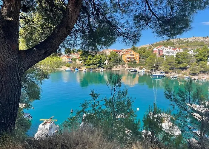 Red Hill House - Stunning 3-story Tatil Evi