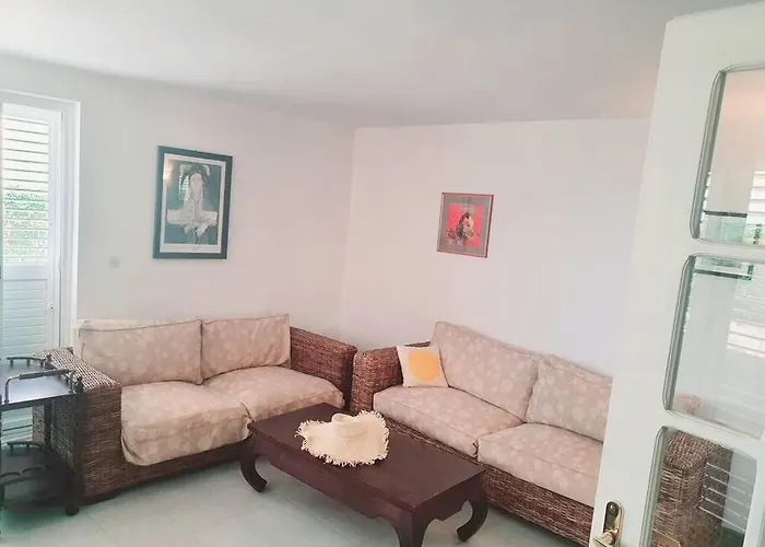 Red Hill House - Stunning 3-story Tatil Evi