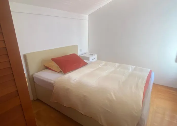 Red Hill House - Stunning 3-story * ザボリッチ