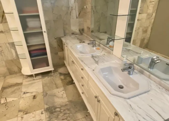 Red Hill House - Stunning 3-story 別荘 *